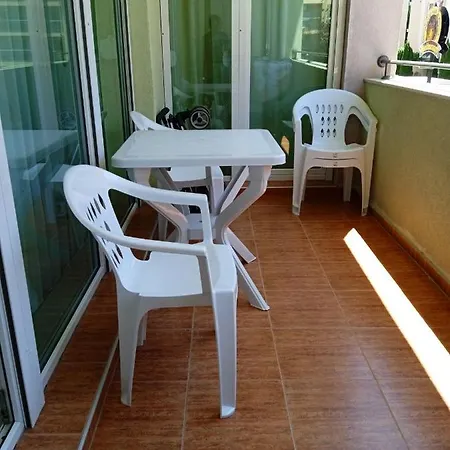 Lägenhet Big Comfortable With 2 Bedrooms Pollo Sunny